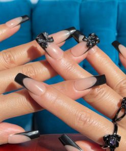 Medium square in black color and bow